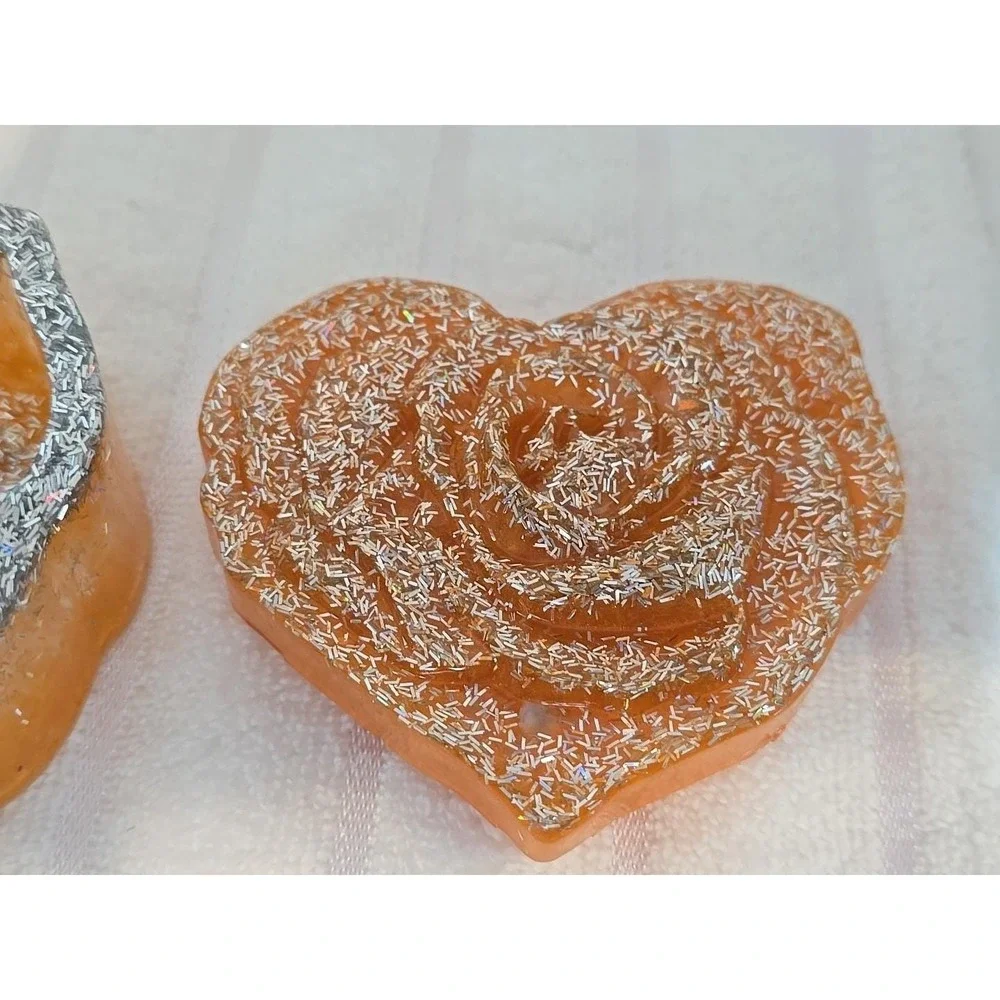 Handmade Resin Heart Shaped‎ Box With Lid Orange And Silver. 760